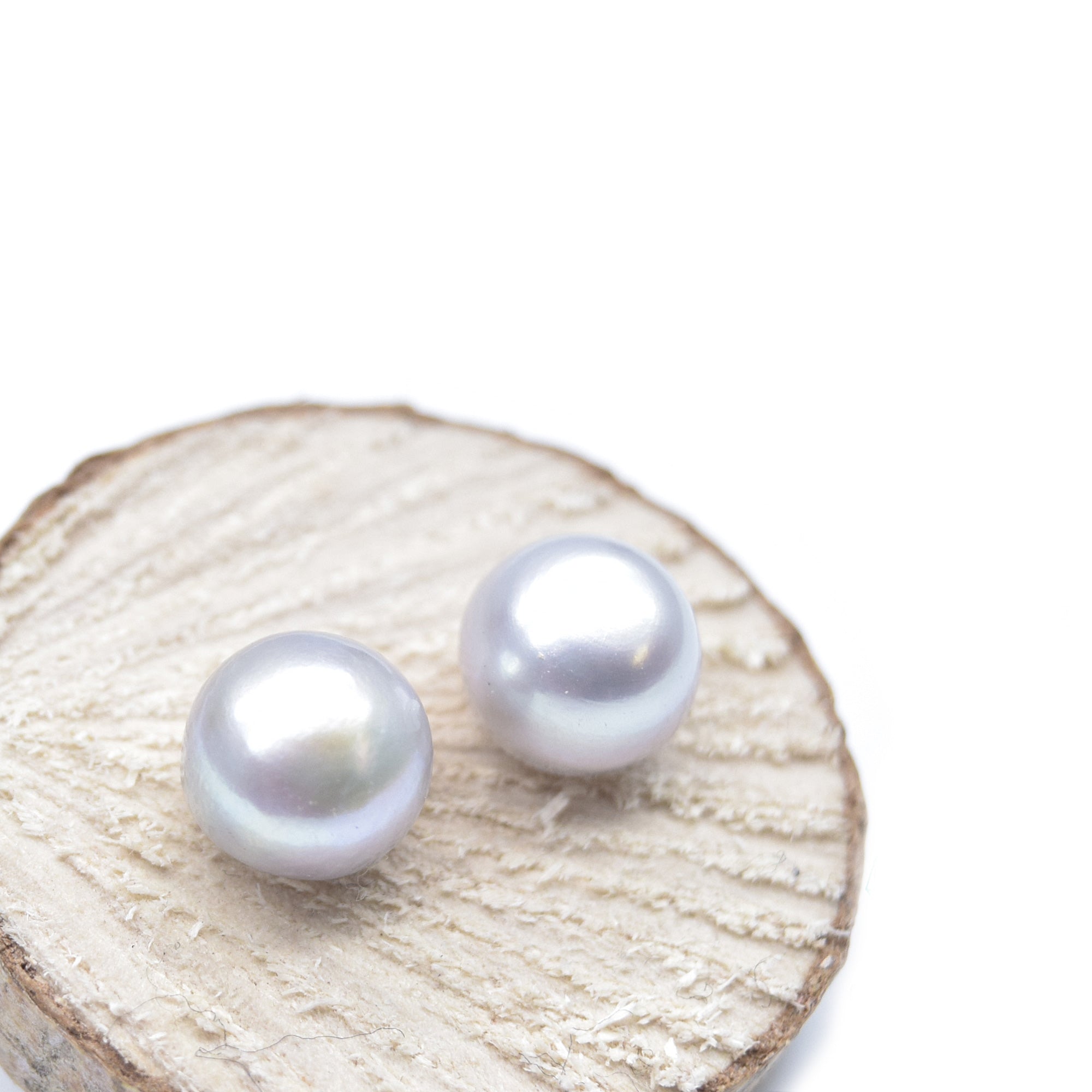 Natural pearl earrings