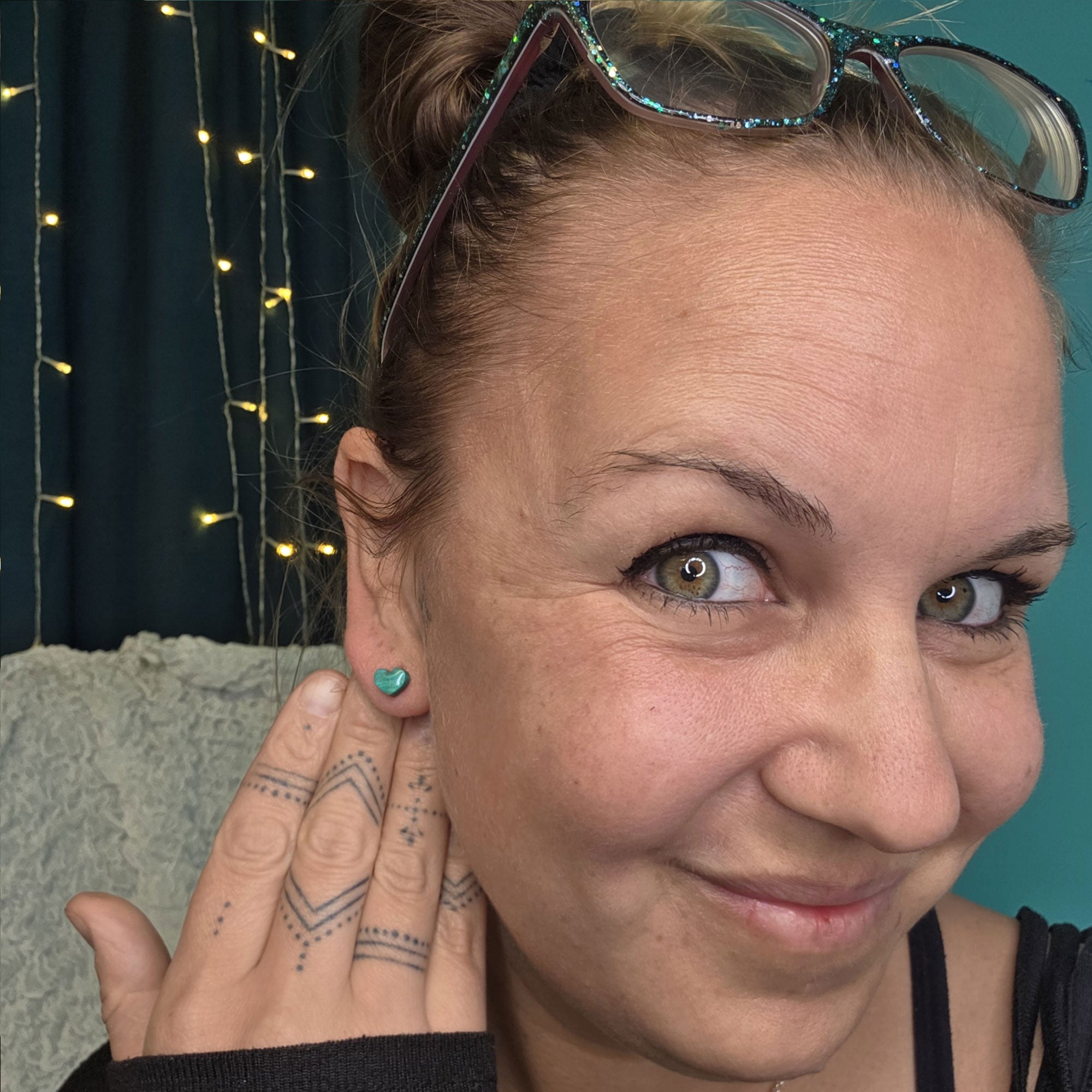 Boucles d'oreilles coeurs minimalistes