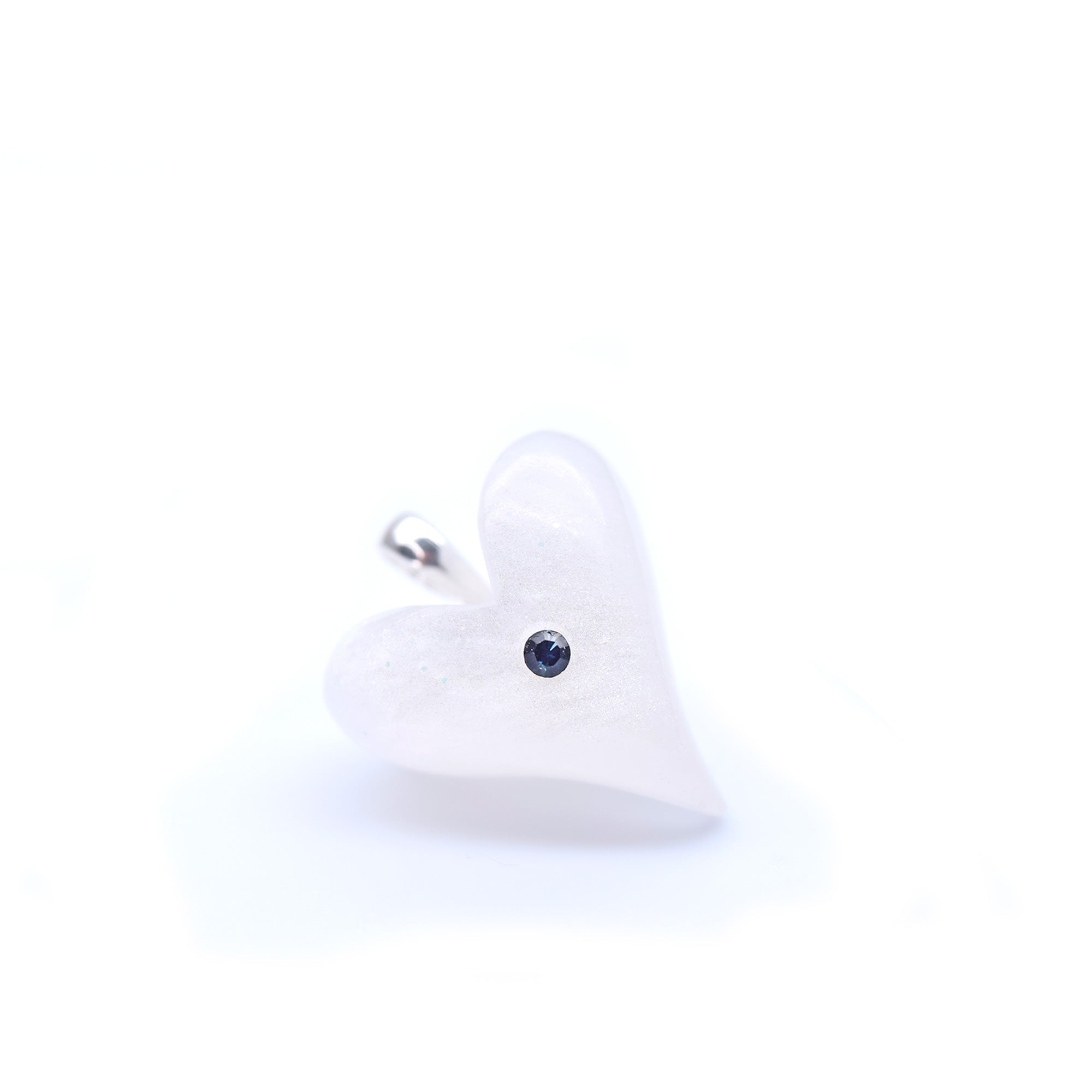 Resin heart