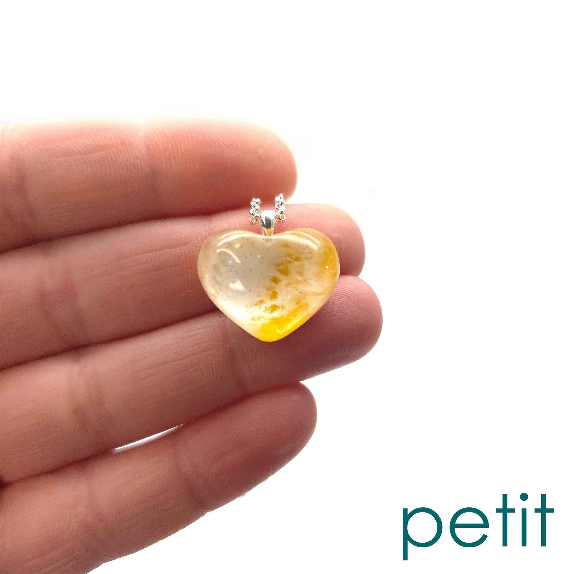 Resin heart