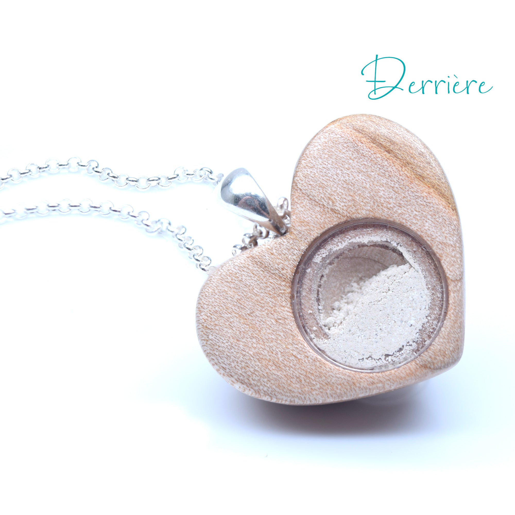 Pendentif coeur en bois + poussière de cendre apparente