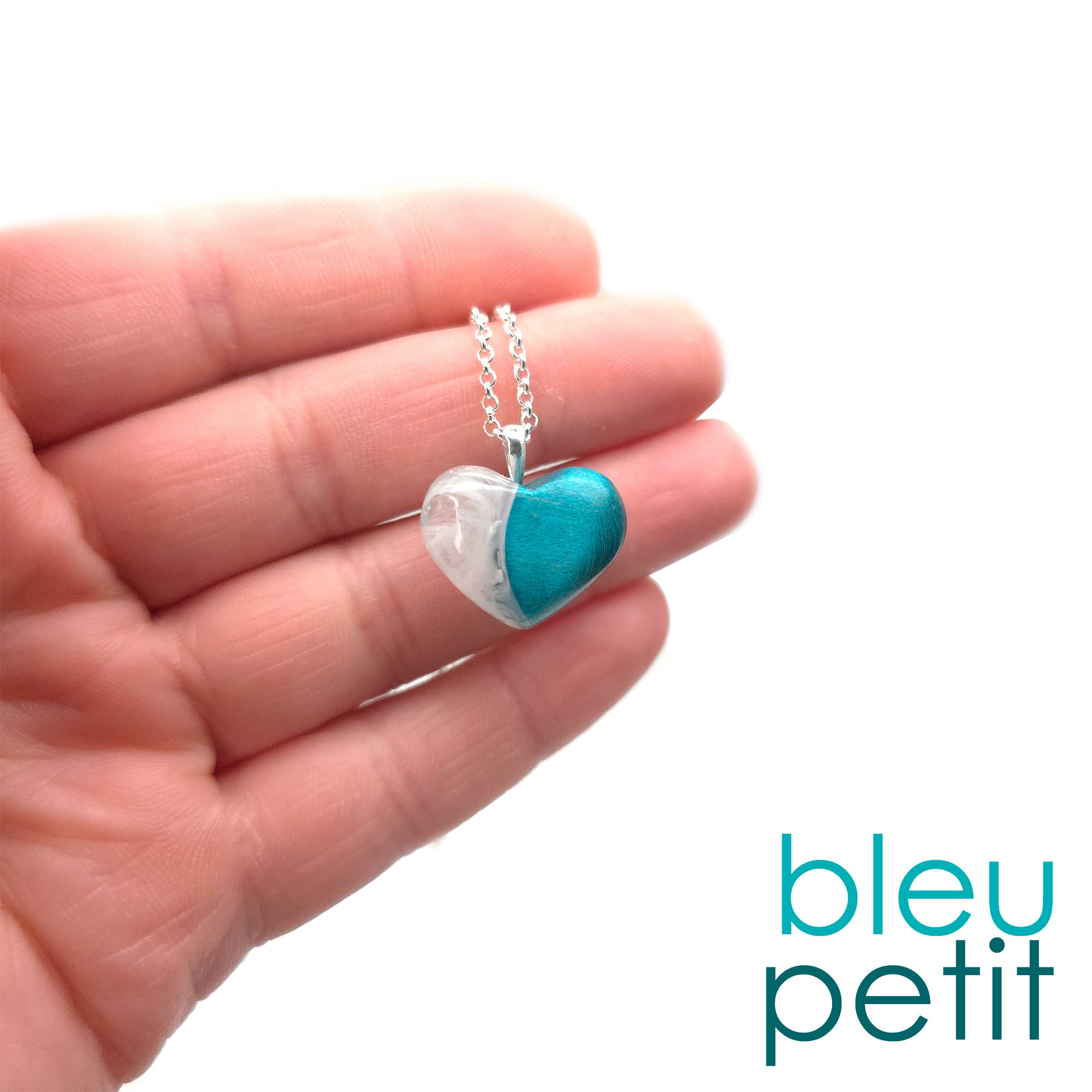 Resin heart
