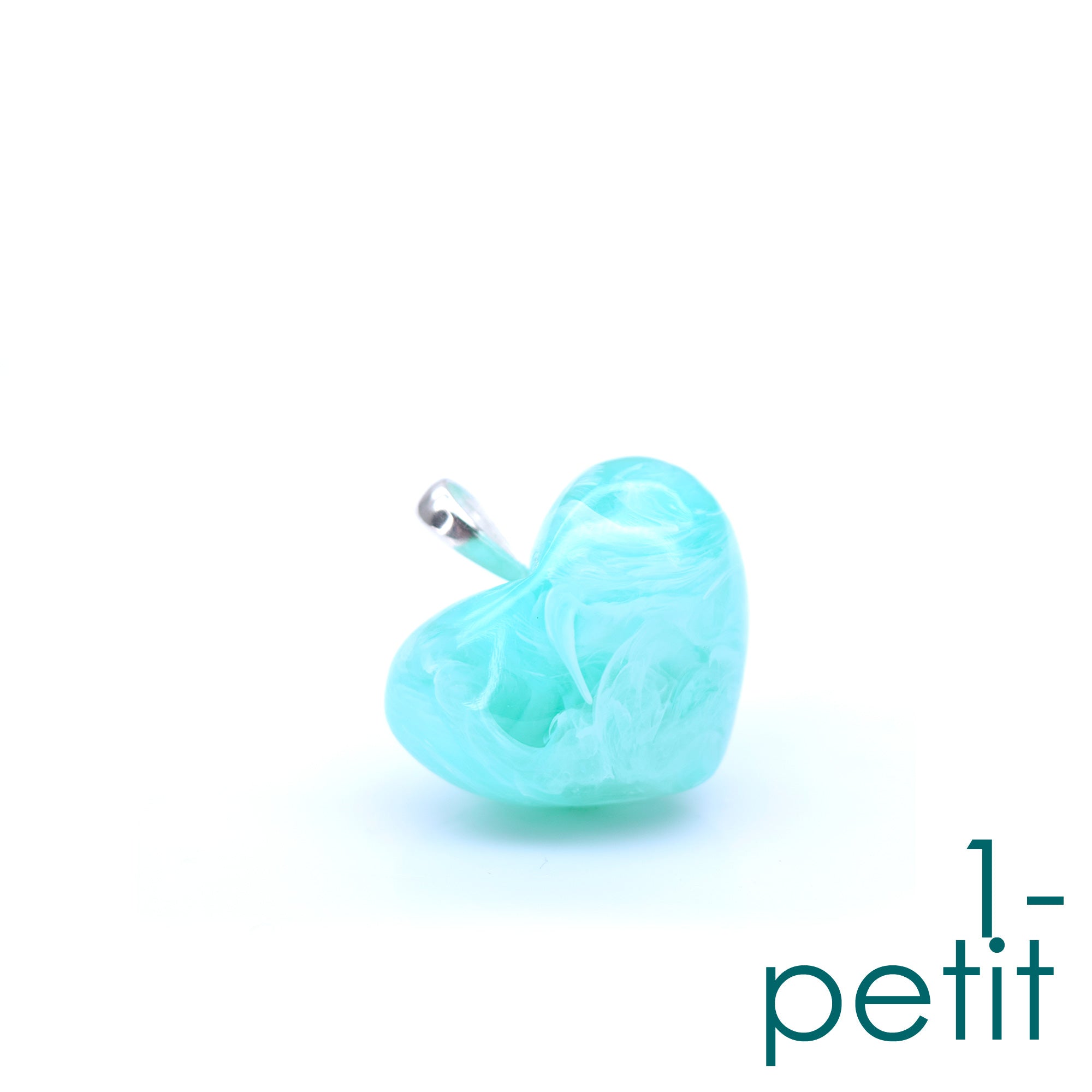 Resin heart
